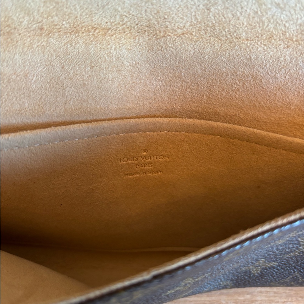 Authentic clutch monogram - Picture 9 of 10